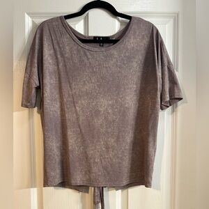 LuLus open back blouse